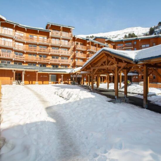 Résidence Pierre & Vacances Premium les Crets 4* (Мерибель-Моттаре, Франция)